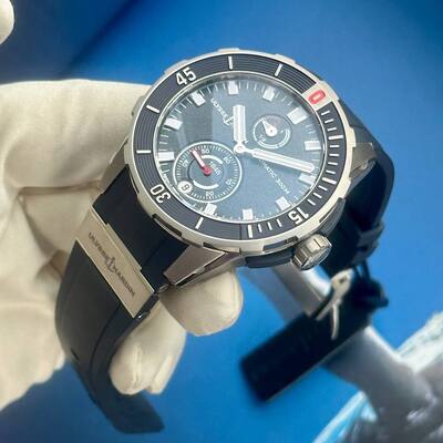 Ulysse Nardin Diver 44mm